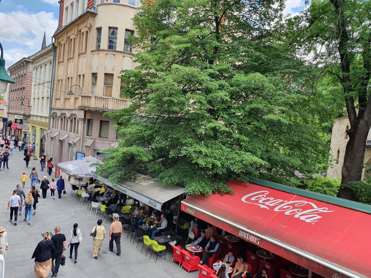 Spacious Tuzlaks Apartments Sarajevo Ferhadija Exterior photo